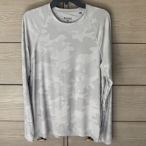 RHONE Men's Long Sleeve Crew in Light Gray Camo